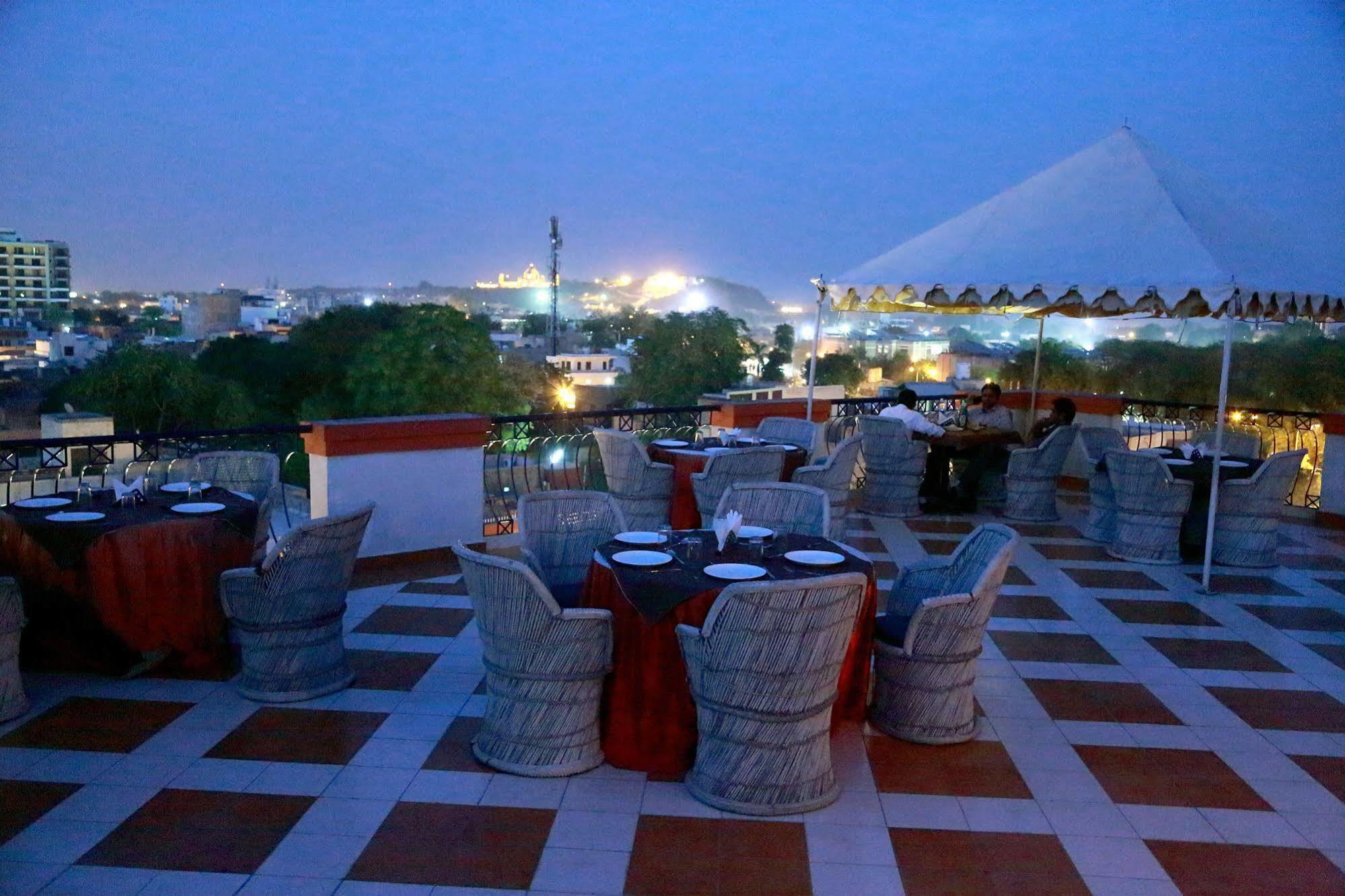 Hotel Residency Palace جودبور المظهر الخارجي الصورة